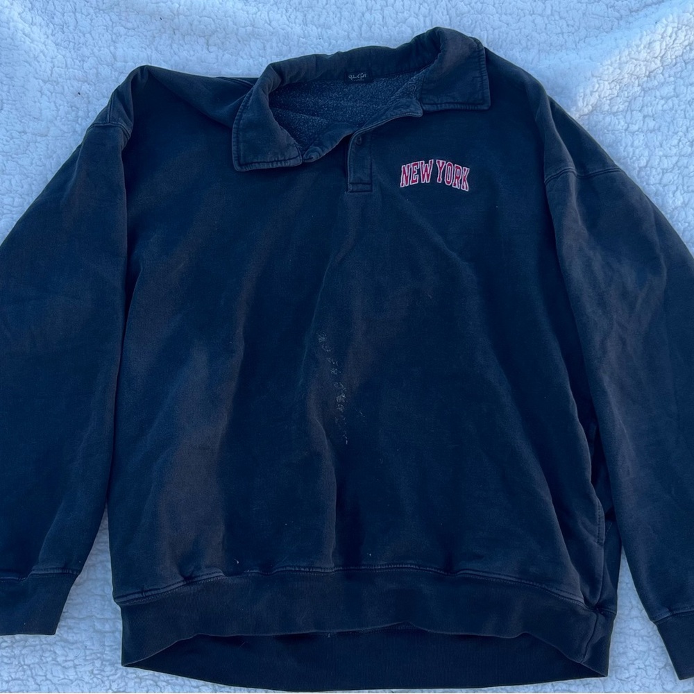 Brandy Melville New York Sweater